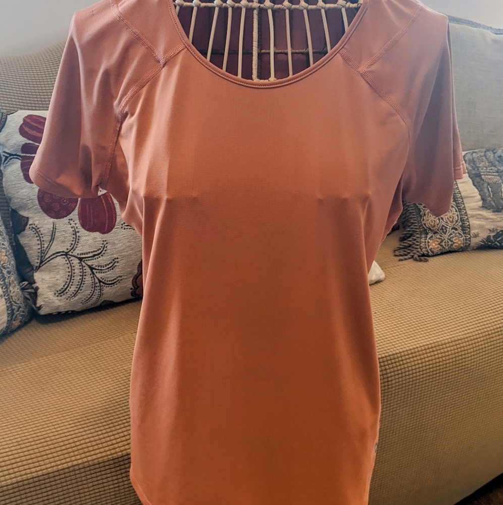 Women short sleeve shirt